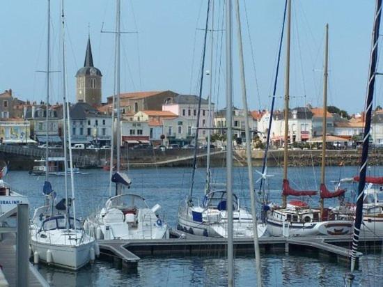 Maison De Pecheur Renovee Avec Cour Proche Du Port Ле-Сабль-д’Олон Экстерьер фото